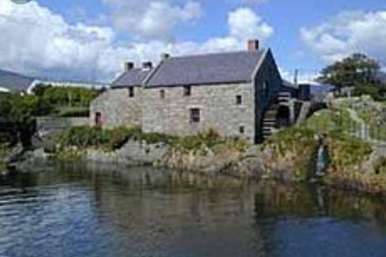 Moneydarragh Cottage With Uninterrupted Mountain And Sea Views- Hot Tub Available For Hire Annalong Zewnętrze zdjęcie
